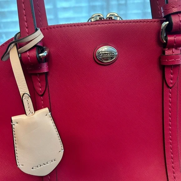 Coach purse - Picture 3 of 7